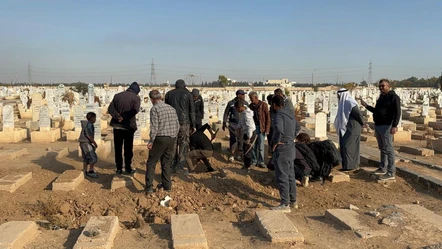 Vahşetin izleri gün yüzüne çıkıyor! Şam’da toplu kadın mezarları bulundu - Dünya