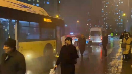 Başakşehir'de İETT otobüsünden bir anda dumanlar çıktı! Yolcular panikle indi - yasam