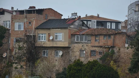 'Kalekondu'lar tarih oluyor! 2800 yıllık Sinop Kalesi'nin sırtındaki evlerin sonu geldi - Kültür - Sanat