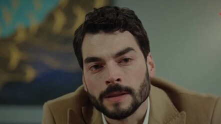 Akın Akınözü'nün acı günü! Aldığı haberle yıkıldı - magazin