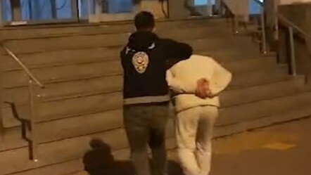 Çaydanlıkla adam döven genç intihar etti - haberler