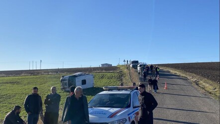 Diyarbakır'da öğrenci servisi devrildi, çok sayıda yaralı var - gundem