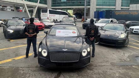 Kaçakçılığa geçit yok! 540 milyon lira değerindeki 50 lüks araç ele geçirildi - gundem