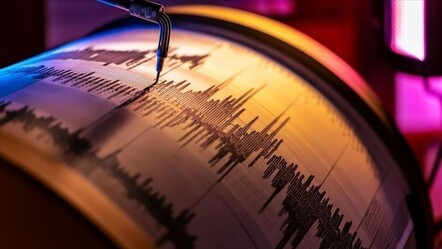 İran'da 5,2 şiddetinde deprem! İlk veriler açıklandı - dunya