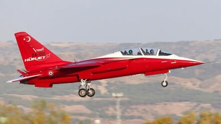 İspanya'nın savaş pilotları HÜRJET ile modern eğitimle tanışıyor! - dunya