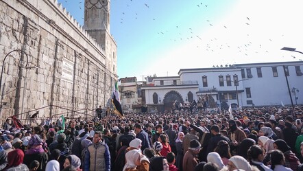 Emevi Camii'ndeki cuma namazında izdiham: Ölü ve yaralılar var - gundem