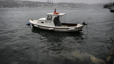 Üsküdar'da sular karardı! Kanalizasyon denize aktı, vatandaşlar isyanda - Gündem