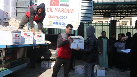 Sadakataşı'ndan İdlib'e gıda yardımı - Yaşam