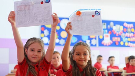 Karneler saat kaçta dağıtılacak? Sömestr tatiline sayılı günler kaldı - haberler