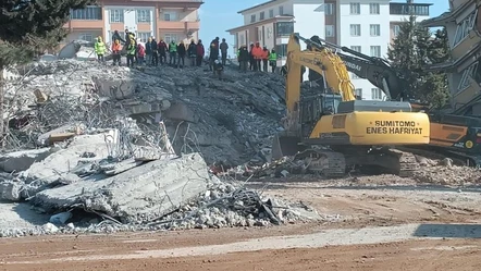 Depremde 143 kişiye mezar olmuştu! Karar çıktı, anne "Çocuğum karnesini alamadı" diyerek feryat etti - Güncel