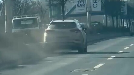 Direksiyon başında rahatsızlandı! Trafikte korku dolu anlar - gundem