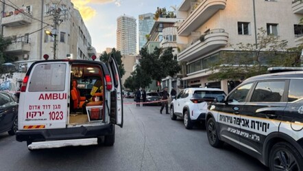 Tel Aviv'de bıçaklı saldırı! 1 kişi öldü, 1’i ağır 3 yaralı - dunya