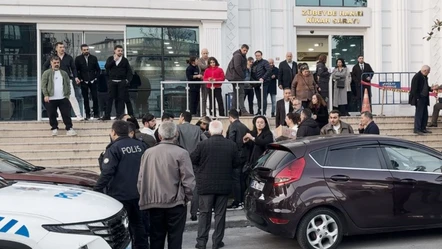 Avcılar'da nikah salonuna silahlı saldırı! Gelin ve damat hedef alındı - Gündem