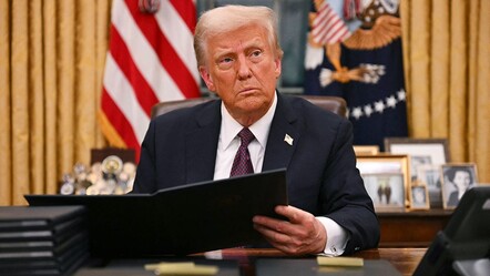 Dünyada barış umudu! “Savaşları bitirme” sözü veren Trump koltuğa oturdu  - dunya