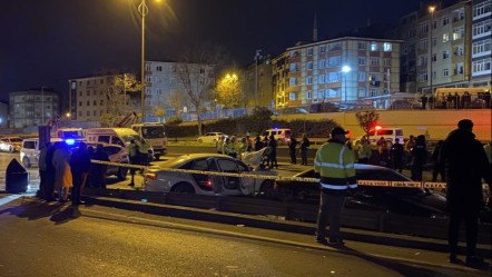 İstanbul Esenler'de zincirleme kaza! Ölü ve çok sayıda yaralı var - Gündem