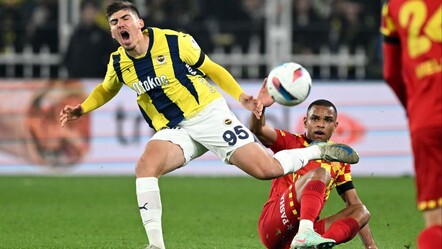 Düğümden düğüne! Fenerbahçe iki farklı görüntüde oynadığı maçta Göztepe'yi 3-2 devirdi - spor