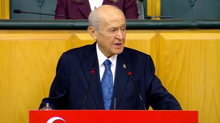 Devlet Bahçeli kürsüde 36 isim sayıp gözyaşlarına boğuldu: Hesabını verecekler - gundem