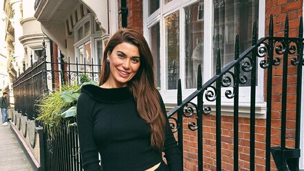 Ebru Şancı Öztürk İngiltere'de market gezdi! Gösterdiği üzümün fiyatını görenler şoke oldu!