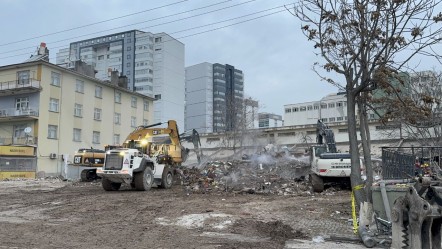 Konya'da çöken Taşoluk Apartmanı ile ilgili yeni gözaltı - Gündem