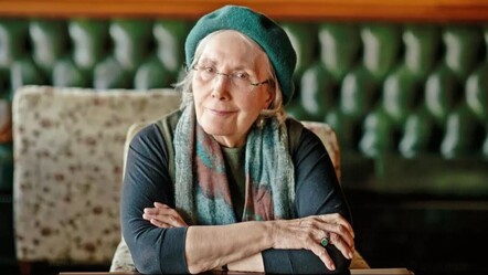 Adalet Ağaoğlu kimdir, kısaca eserleri ödülleri ve hayatı - biyografi