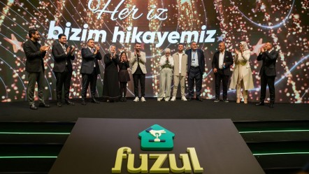 Fuzul, dev hediye kampanyası’nın 3 talihlisine Togg’larını teslim etti - Emlak