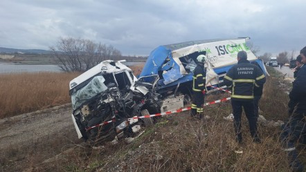 Samsun’da feci kaza! İki tır birbirine girdi, bir kişi olay yerinde hayatını kaybetti - Yaşam