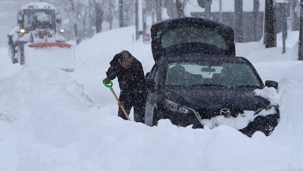 Japonya'nın kuzeyine 12 saatte 120 santimetre kar - dunya