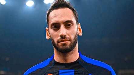 Hakan Çalhanoğlu ilk 11'de bekleniyor! Fiorentina - İnter maçı hangi kanalda, ne zaman, saat kaçta başlayacak? - haberler