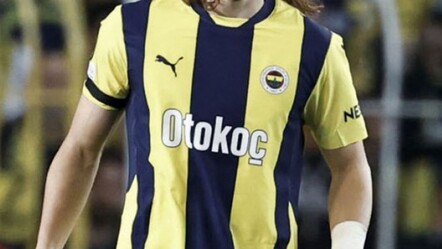 Fenerbahçe'de stoper krizi! Çağlar Söyüncü maça devam edemedi - spor
