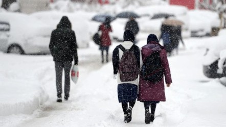 İstanbul dahil 9 ilde kar tatili ilan edilmişti! Bir tek Kayseri'de eğitim ve öğretime ara yok - Gündem