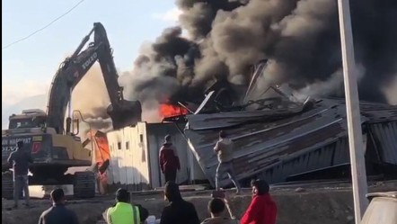 Hatay’da korkutan yangın! Konteyner yatakhane cayır cayır yandı - Gündem