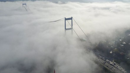 İstanbul Boğazı gemi trafiğine kapatıldı - Gündem