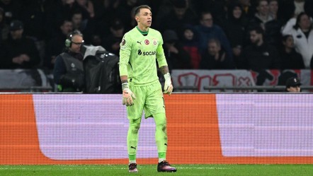 Galatasaray, Muslera'nın alternatifini komşuda buldu! - Spor