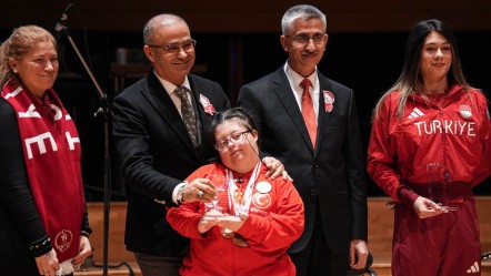 Nazif Yılmaz: Özel eğitimde dünyada lideriz - Eğitim