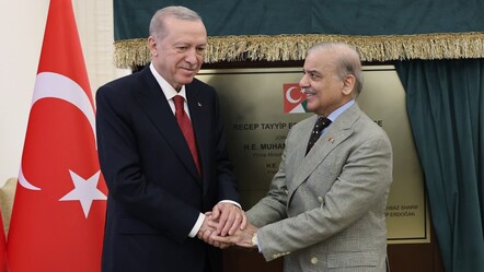 Pakistan Başbakanı'ndan Cumhurbaşkanı Erdoğan'a jest! İsmi bir kavşağa verildi - gundem