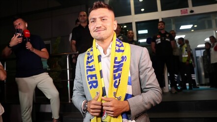 Cengiz Ünder'in yeni takımı belli oldu! Yıldız oyuncunun bileti kesildi - spor