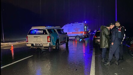 İstanbul'da dehşet kaza! Bariyerleri aşan beton mikseri cipe çarptı: 2 kişi öldü, 2 kişi yaralandı - gundem