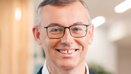 Peugeot! Yeni CEO Favey: Performans moduna geçiyoruz - t-otomobil