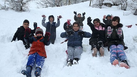 Trabzon'da okullar tatil mi? 19 Şubat valilik duyuruları takip ediliyor! - haberler