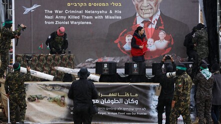 Hamas, İsrailli esirlerin cesetlerini teslim etti - dunya