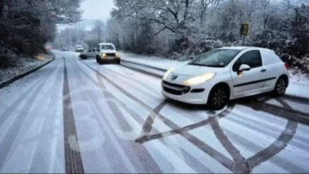 Karda elektrikli araçlara dikkat: Yol güvenliği uzmanından tavsiyeler! - Gündem