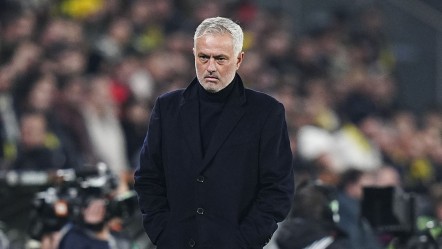 Jose Mourinho derbide bir ilk peşinde! - Spor