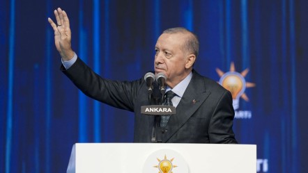 Oyların tamamı Erdoğan'a! Yeniden AK Parti Genel Başkanı seçildi - Gündem