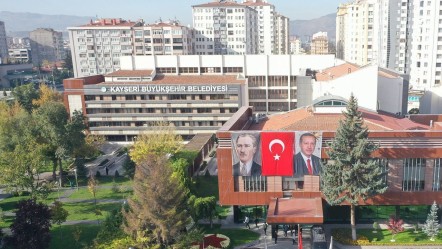 Kayseri Büyükşehir Belediyesi'nden 'Borca battı' haberlerine kalem kalem cevap - Gündem