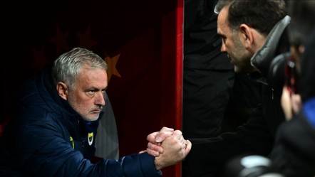 Derbi cezaları belli oldu! Mourinho ve Okan Burak'a men cezası verildi - Spor