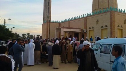 Pakistan'da camiye bombalı saldırı! Cuma namazını kana buladı - dunya