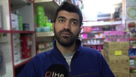 Gizemli hayırsever yüzlerce kişiyi ağlattı: Bir anda geldi, yaptığıyla hayrete düşürdü - gundem