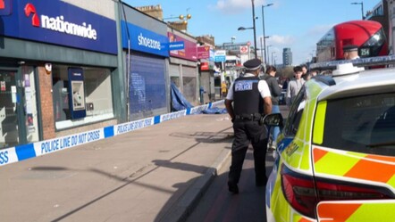 Londra'da sokak ortasında vahşet! 75 yaşındaki adam tekmelenerek öldürüldü - yasam