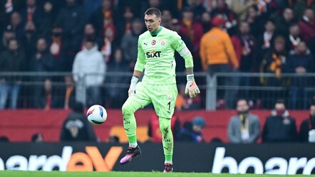 Galatasaray'da Muslera’nın yerine sürpriz isim - spor