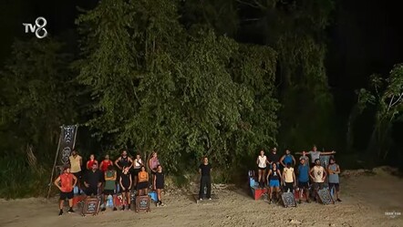 Survivor iletişim oyununu kim kazandı, ödül neydi? 4 Mart Survivor 2025 iletişim oyununu kazanan takım - haberler